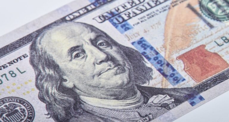 What To Consider When Dealing With Payday Loans