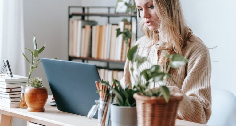 Become Or Stay Employed With This Advice